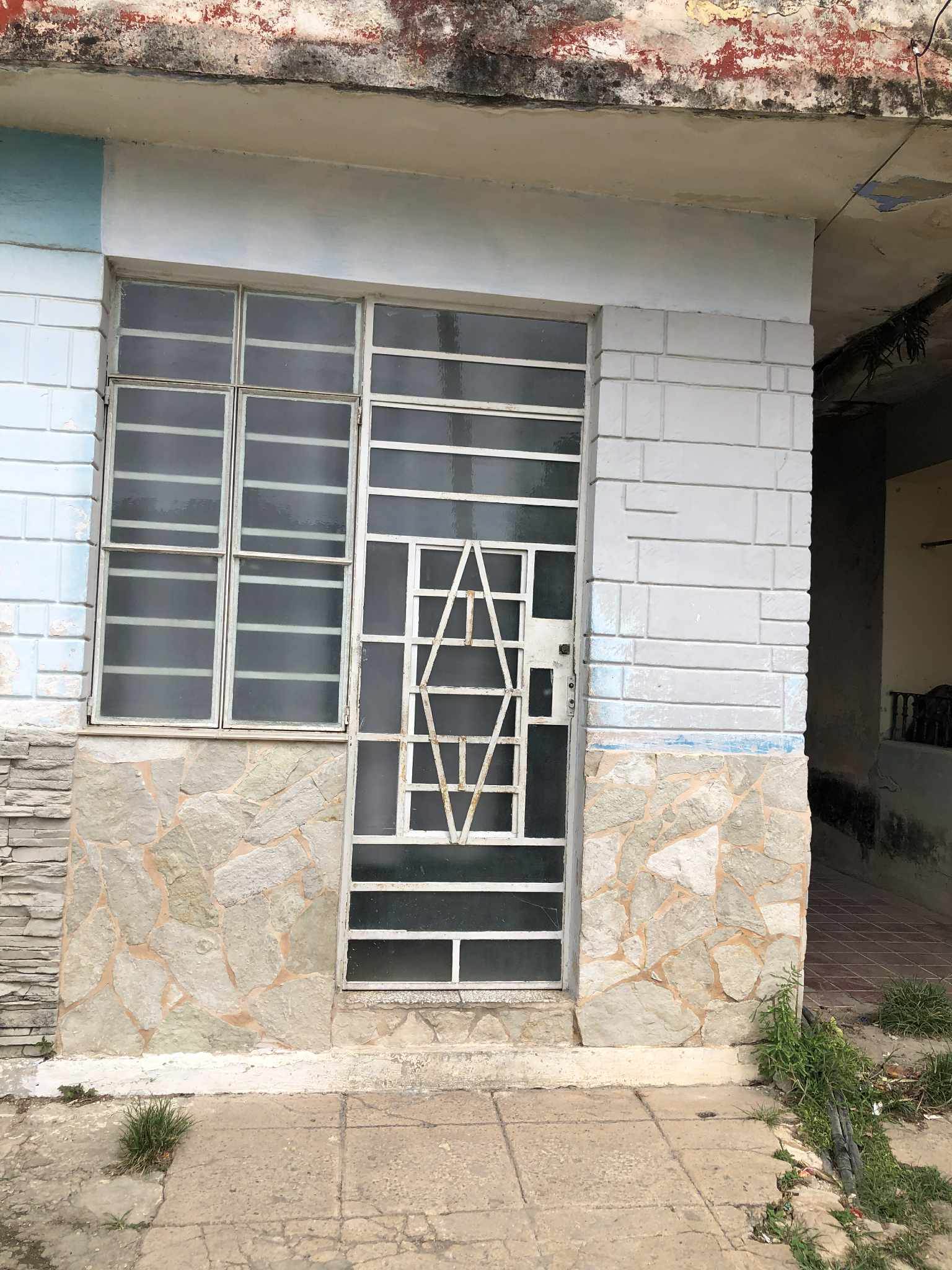 Se vende apartamento ubicado en calle 29 entre 70 y 72, municipio Playa, en