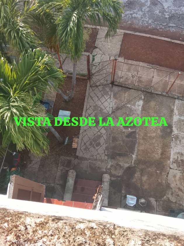 Casa independiente en venta en Playa, La Habana. 2 habitaciones, 1 baño. Buena