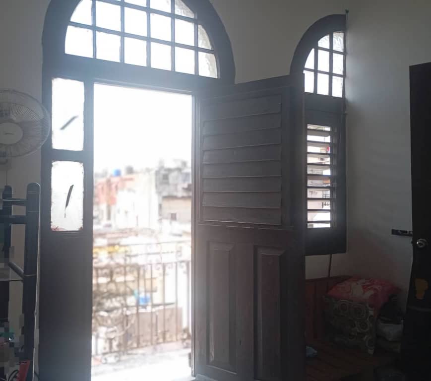 *APARTAMENTO EN VENTA –HABANA VIEJA*