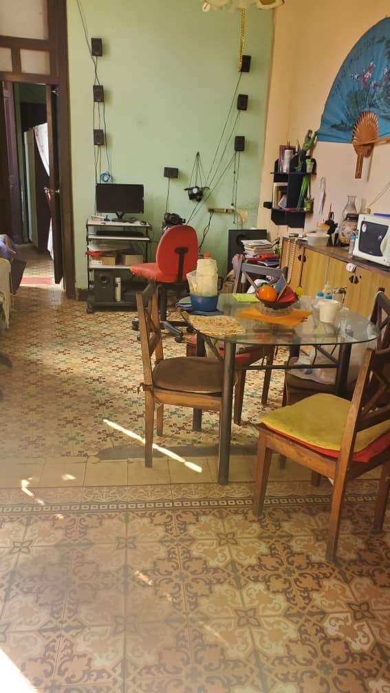 ¡ *VENDO CASA EN CENTRO HABANA!*