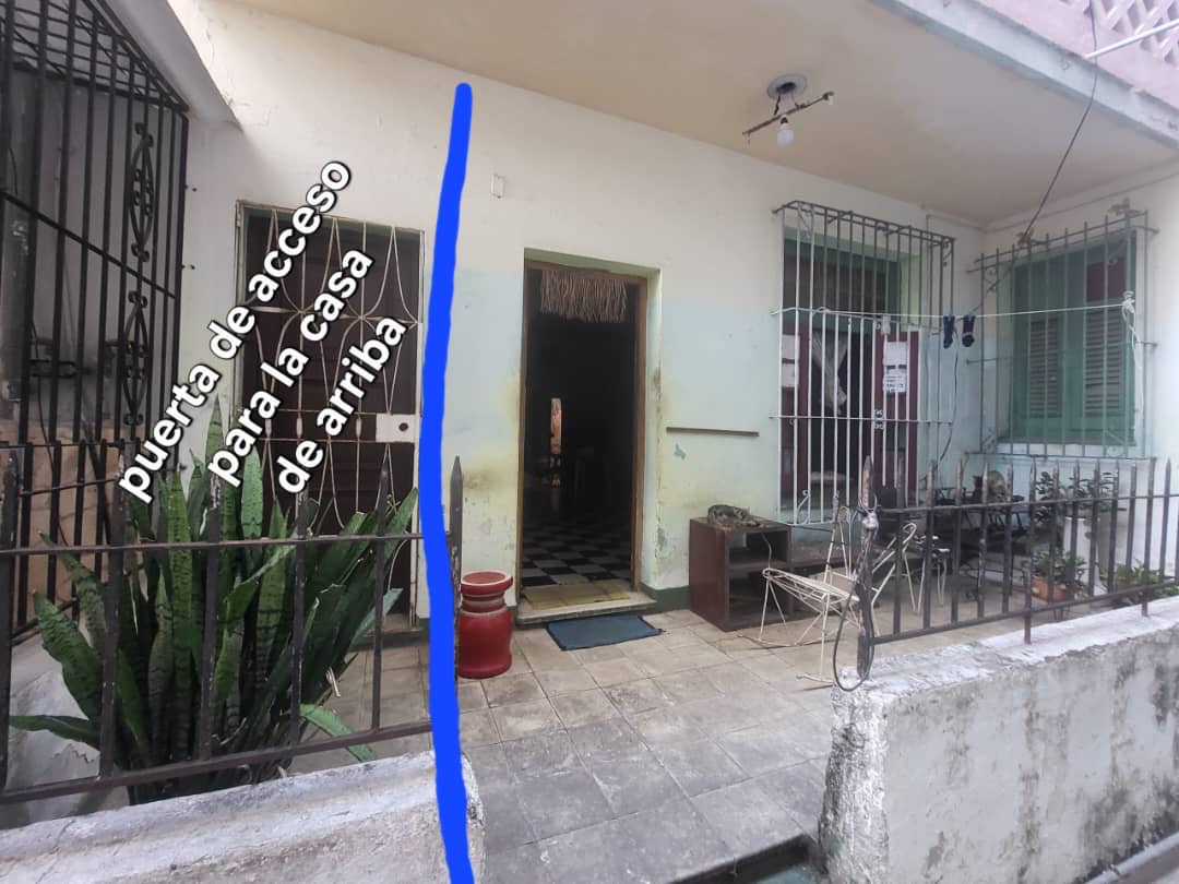 *Casa en Playa Construcción Capitalista en planta baja interior*