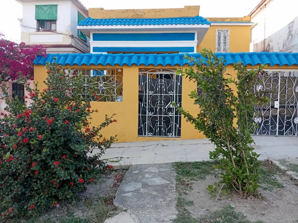 Oportunidad en Santo Suárez: Casa independiente en Mayia Rodríguez (10 de