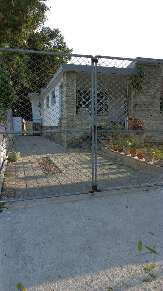 ▎ ¡OPORTUNIDAD ÚNICA! Casa Renovada en Nuevo Vedado con 254 m²
