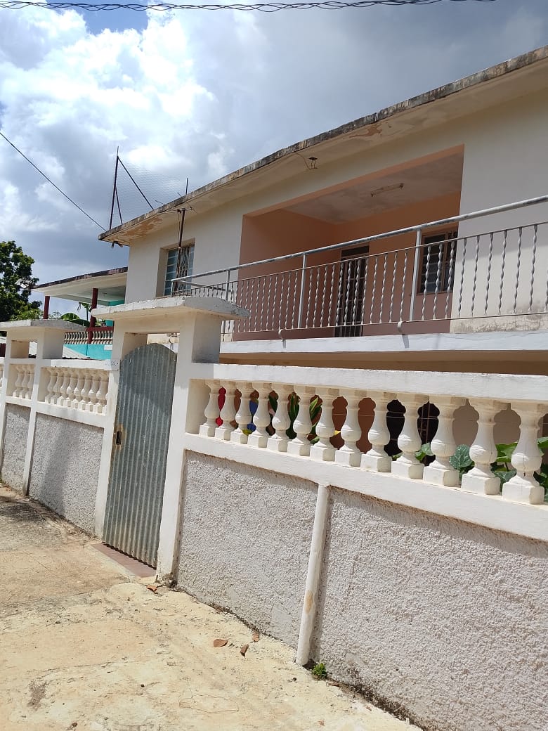 BLUE HORIZON PROPERTIES PRESENTA