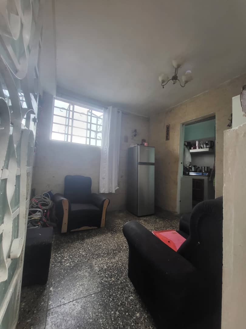 OPORTUNIDAD EN GUANABACOA! 2 CASAS EN 1