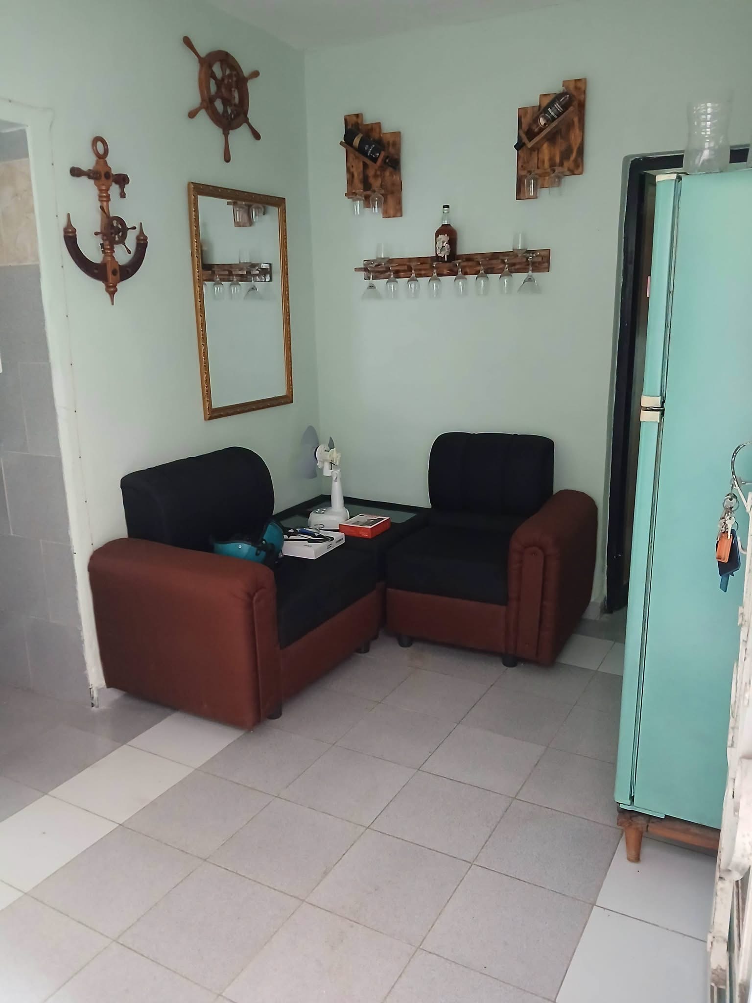 Apartamento en zamora Marianao. 5500 usd placa libre 1 cuarto. Papeles en regla
