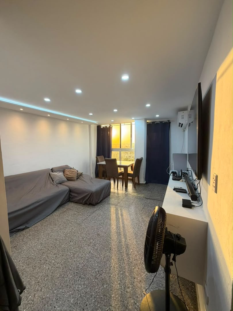 Apartamento ubicado en el 9no piso de los 12 plantas de Vento, Altahabana,