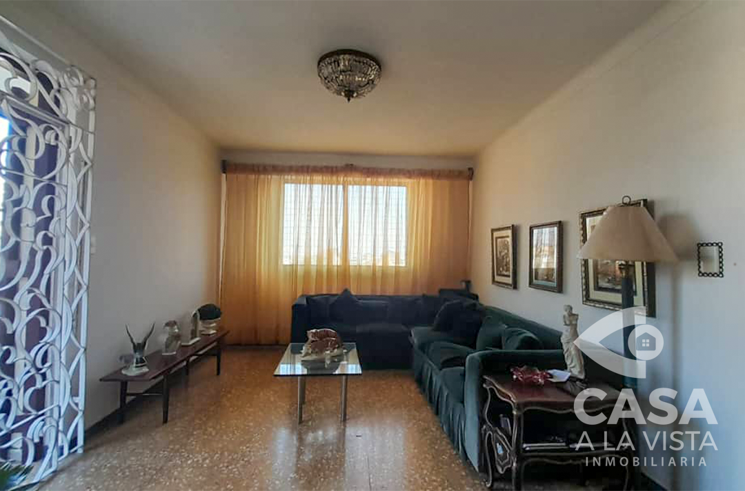 EN VENTA: Apartamento de 120 m² | Edificio Premio Arquitectura 1958 — 55k EUR