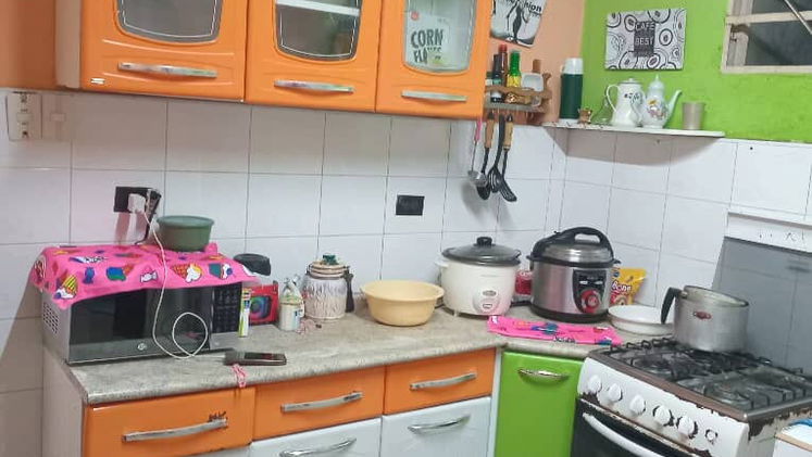 Tel: 52828557
