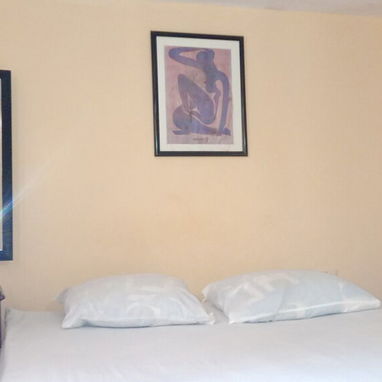 Se renta apartamento privado de un dormitorio en el Vedado, calle 19 y 6