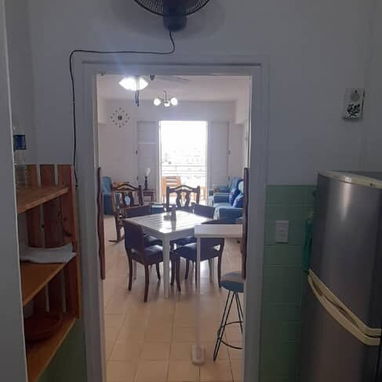 Rento casa en Vedado. Larga estancia. Solo familia para extranjeros.