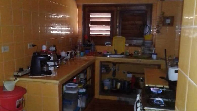 Tel: 52828557