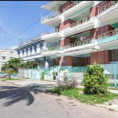 Renta lineal - apartamento en el Vedado, Plaza, La Habana