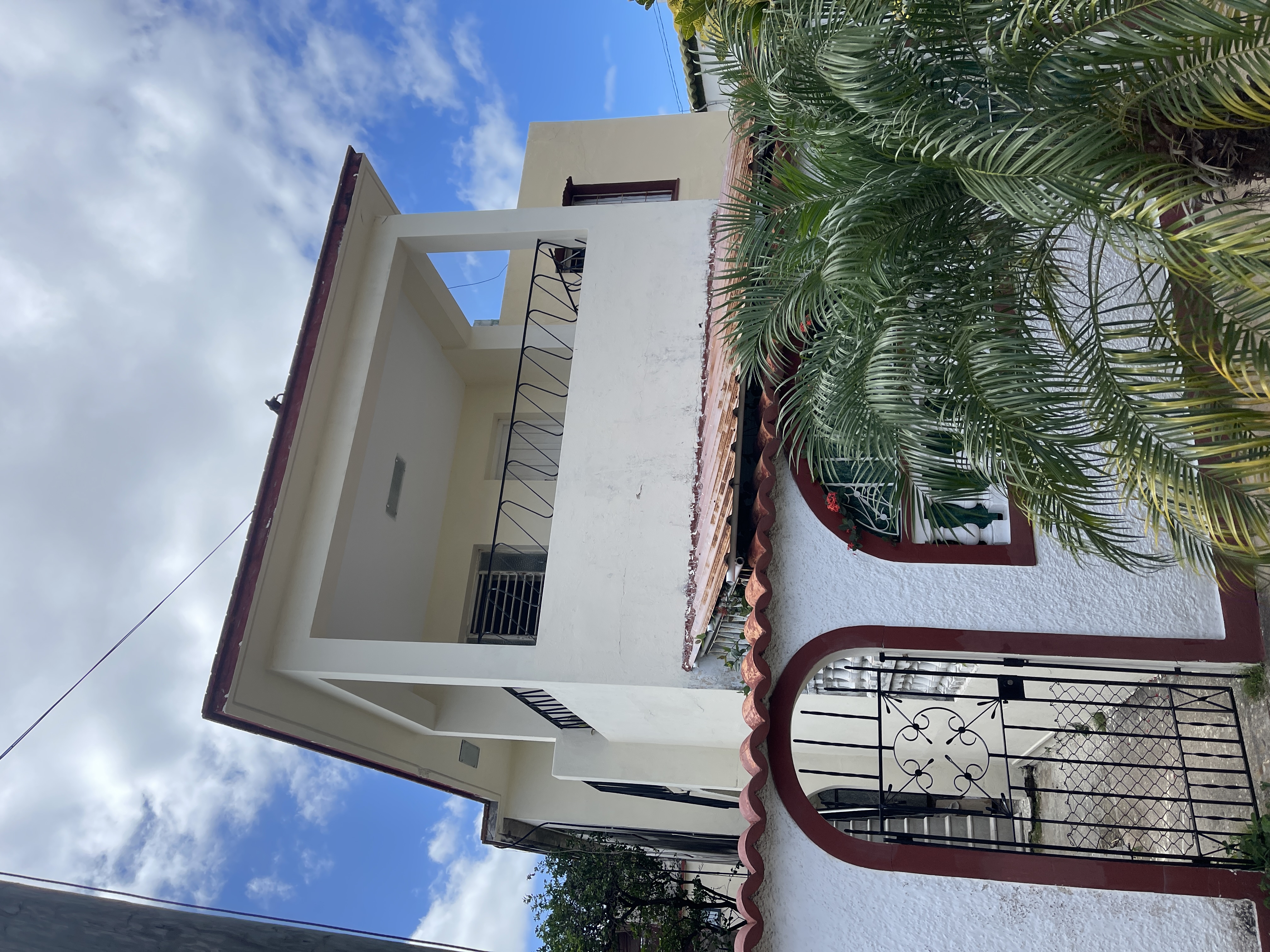 Se vende casa en altos en Playa, La Habana.