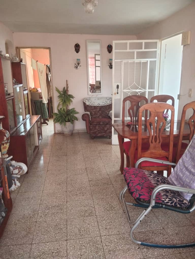 SE VENDE APARTAMENTO EN ALAMAR ZONA 24