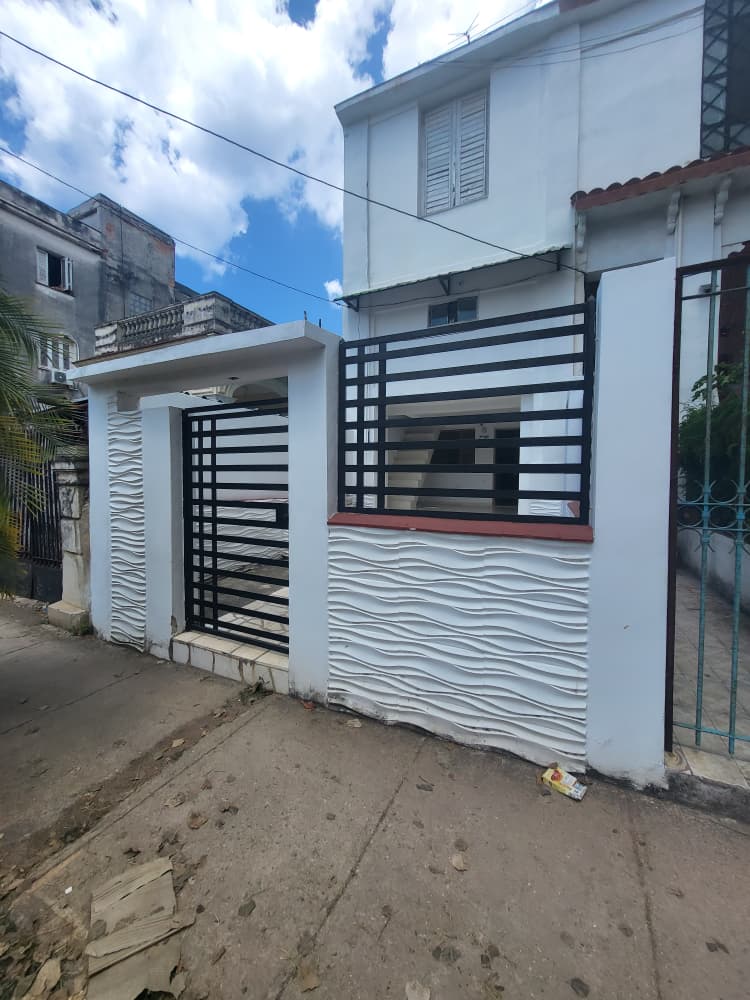 *INVERSIÓN ÚNICA* : *Vive y Gana a la vez* *PLAZA DE LA REVOLUCIÓN*